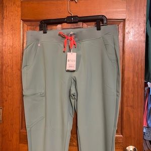 Brand new figs  scrub pants XL TALL